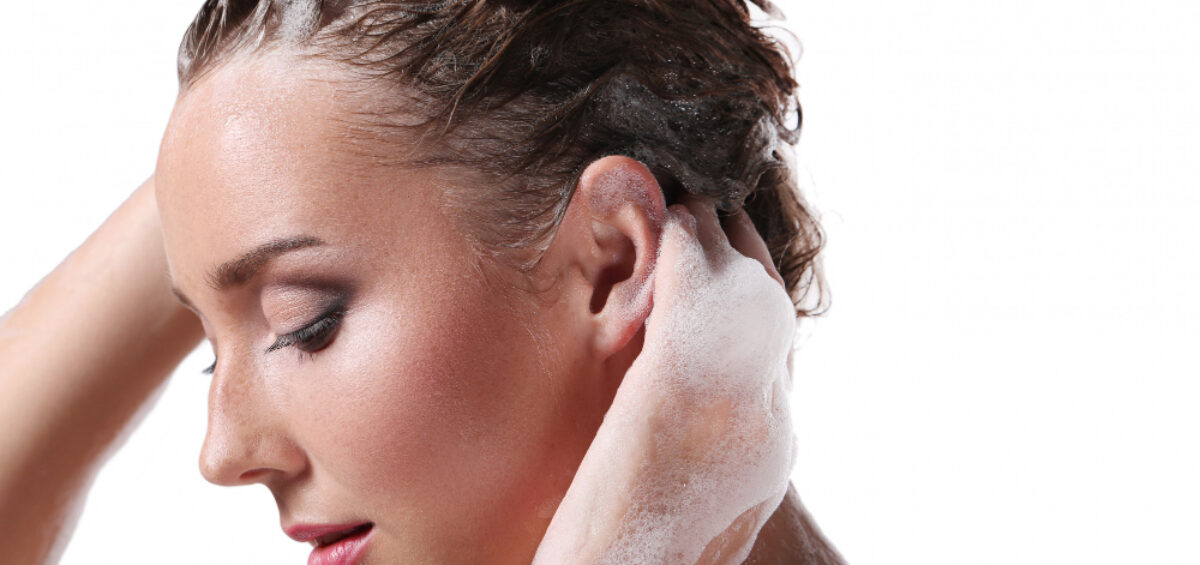 Peeling skóry głowy